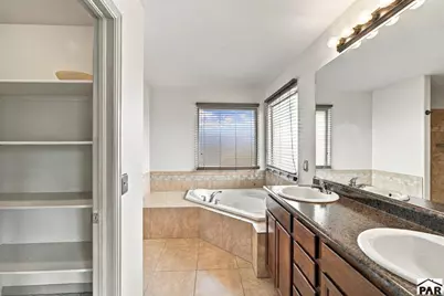 2308 Crestwood Ln, Pueblo, CO 81008 - Photo 15