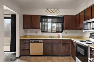 2121 Chautard Dr, Pueblo, CO 81005 - Photo 5