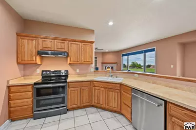 1152 W Calle Antigua, Pueblo West, CO 81007 - Photo 17