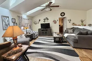185 S Carmel Ct, Pueblo West, CO 81007 - Photo 5