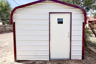 1611 Palmer Ave, Pueblo, CO 81004 - Photo 21