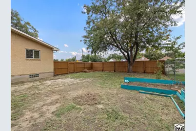 321 W Adams Ave, Pueblo, CO 81004 - Photo 31
