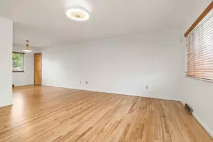 321 W Adams Ave, Pueblo, CO 81004 - Photo 3