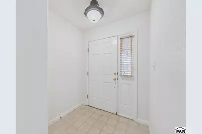 2025 Kingsroyal Blvd #F, Pueblo, CO 81005 - Photo 5