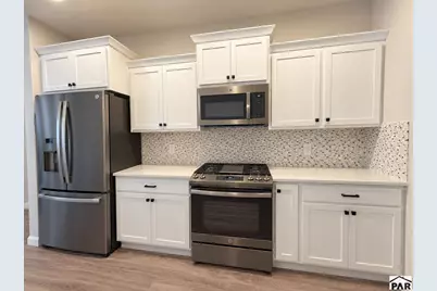 1551 Positano Ct, Pueblo, CO 81008 - Photo 15