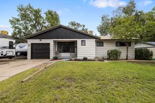 18 Dundee Ln, Pueblo, CO 81001 - Photo 3