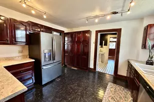 417 W 11th St, Pueblo, CO 81003 - Photo 13