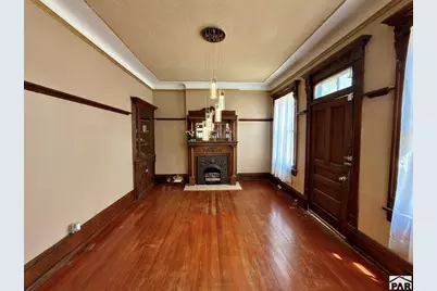 417 W 11th St, Pueblo, CO 81003 - Photo 9