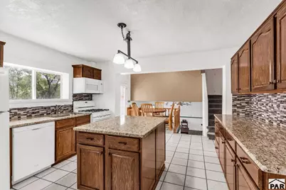 2704 E 9th St, Pueblo, CO 81001 - Photo 13
