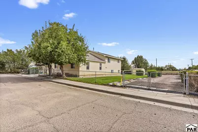 2704 E 9th St, Pueblo, CO 81001 - Photo 7