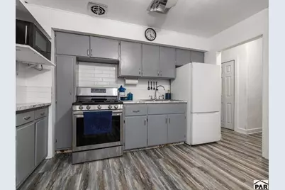 1106 E 3rd St, Pueblo, CO 81001 - Photo 11