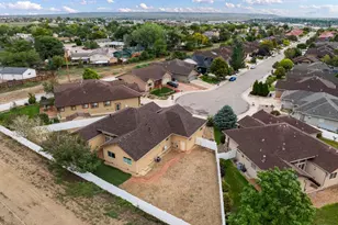 1814 Aquila Dr, Pueblo, CO 81008 - Photo 43