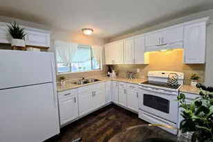60 Loch Lomond Ln, Pueblo, CO 81001 - Photo 11