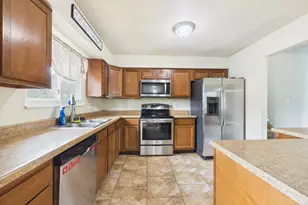 1945 Mineola St, Colorado Springs, CO 80915 - Photo 9