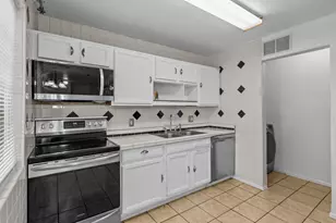 2717 Ontario St, Pueblo, CO 81004 - Photo 9