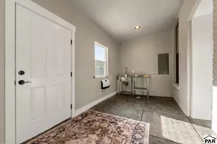 813 B St, Pueblo, CO 81003 - Photo 21