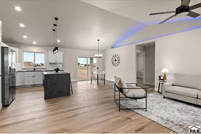 611 E Fredonia Dr, Pueblo West, CO 81007 - Photo 3