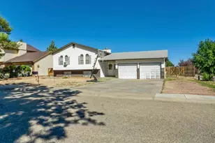13 Remington Ct, Pueblo, CO 81008 - Photo 23