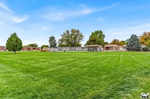 46 Regency Blvd, Pueblo, CO 81005 - Photo 31