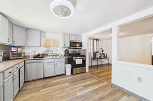 2805 E 16th St, Pueblo, CO 81001 - Photo 13