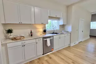 1205 W 15th St, Pueblo, CO 81003 - Photo 9