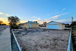2215 W 14th St, Pueblo, CO 81003 - Photo 29