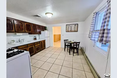 2215 W 14th St, Pueblo, CO 81003 - Photo 9