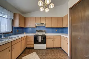 14 Crested Hill Ct, Pueblo, CO 81008 - Photo 15