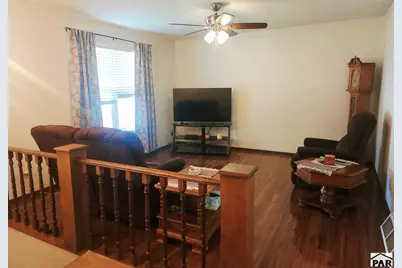 23 Wheatridge Dr, Pueblo, CO 81005 - Photo 3