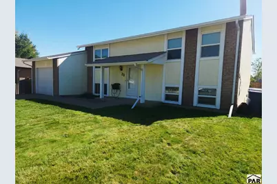 23 Wheatridge Dr, Pueblo, CO 81005 - Photo 1