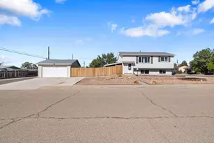 2303 Cheyenne Ave, Pueblo, CO 81003 - Photo 23