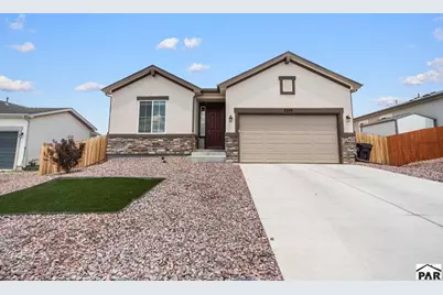 2209 Sunrise Ln, Pueblo, CO 81008 - Photo 3