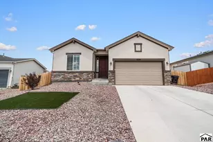 2209 Sunrise Ln, Pueblo, CO 81008 - Photo 3