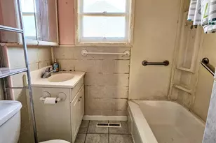 1810 E 10th St, Pueblo, CO 81001 - Photo 11