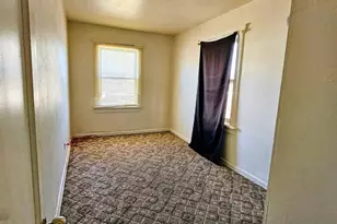 1810 E 10th St, Pueblo, CO 81001 - Photo 9