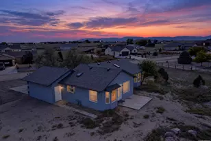 49 E Lyons Dr, Pueblo West, CO 81007 - Photo 5