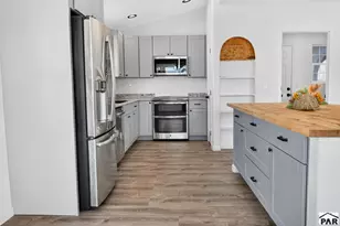 49 E Lyons Dr, Pueblo West, CO 81007 - Photo 23