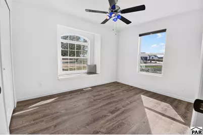 49 E Lyons Dr, Pueblo West, CO 81007 - Photo 37