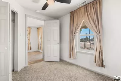 2101 W 15th St, Pueblo, CO 81003 - Photo 9