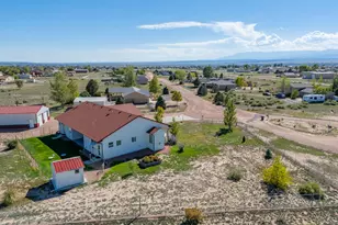 824 S Cayuga Ct, Pueblo West, CO 81007 - Photo 33