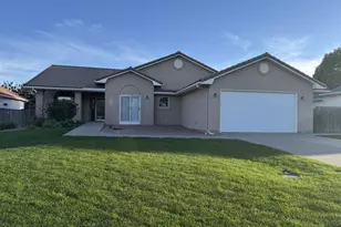 196 Bridle Trail, Pueblo, CO 81005 - Photo 35
