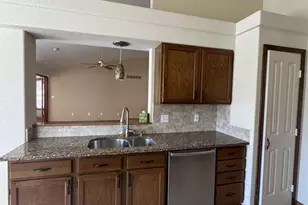 196 Bridle Trail, Pueblo, CO 81005 - Photo 9