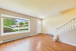 172 Gamble Ln, Pueblo, CO 81001 - Photo 5