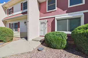172 Gamble Ln, Pueblo, CO 81001 - Photo 3