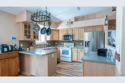 403 N Desert Cove Dr, Pueblo West, CO 81007 - Photo 11