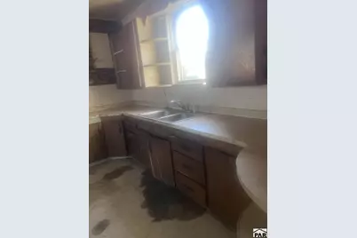 132 St Louis, Pueblo, CO 81004 - Photo 3