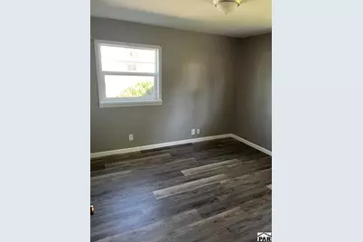 1702 Englewood Dr, Pueblo, CO 81005 - Photo 5