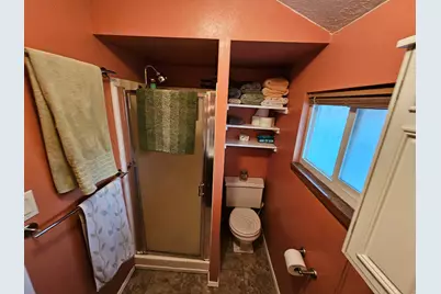 533 E Quincy Avenue, Portola, CA 96122 - Photo 11