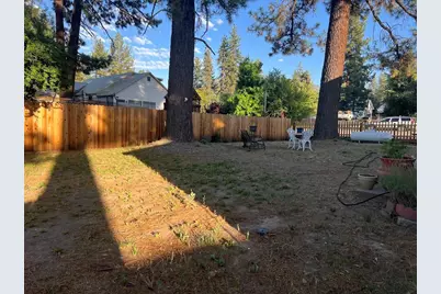 364 Third Avenue, Portola, CA 96122 - Photo 11