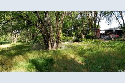 2130 S Harrison E, Ogden, UT 84401 - Photo 1